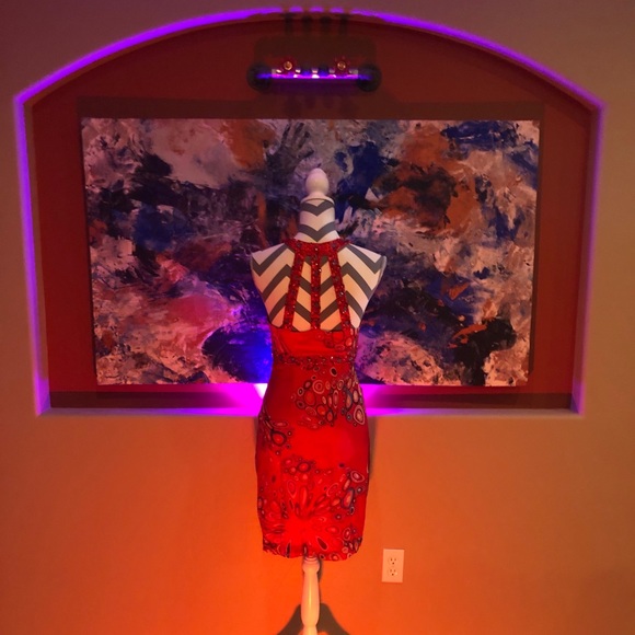 Dress - Picture 2 of 5